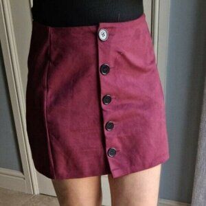 Women's Primark Faux Velvet A-Line Skirt Button Soft Feel Burgundy Wine Size 6